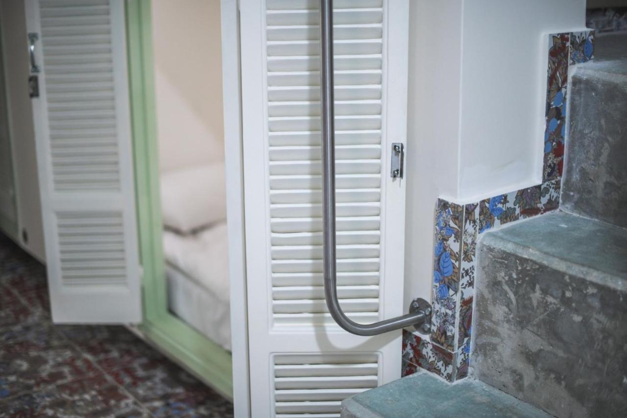 Damask Rose, Lebanese Guest House Joünié Habitación foto