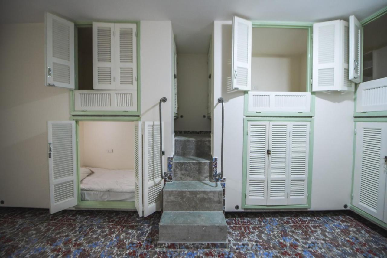 Damask Rose, Lebanese Guest House Joünié Habitación foto